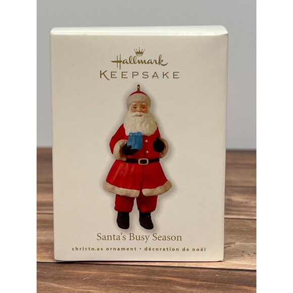 2010 HALLMARK KEEPSAKE ORNAMENT QXG7343 SANTA'S BUSY SEASON BLUE GIFT - Picture 2 of 8